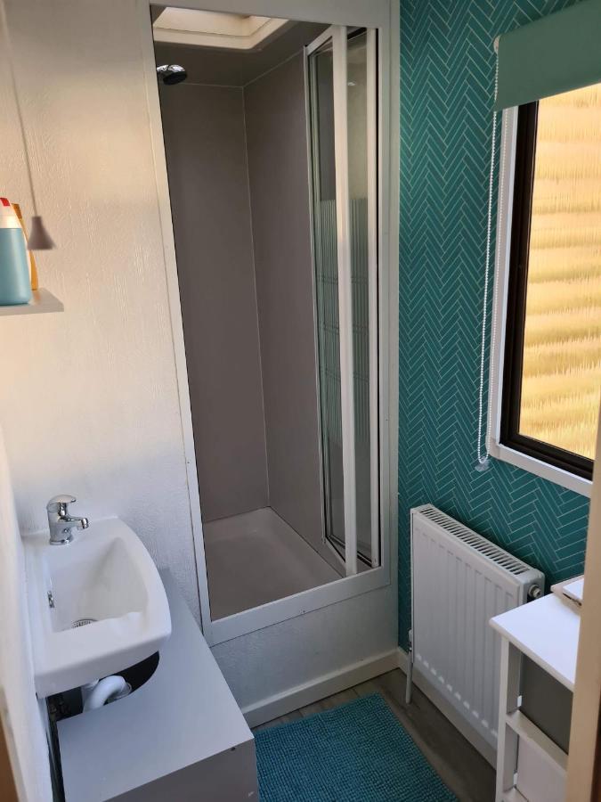 Unique Caravan With Outdoor Space Ballantrae Exterior photo